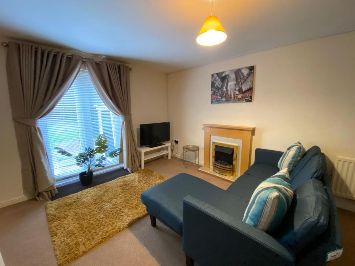 הוילה Great Harrowden Wellingborough Cosy Hub מראה חיצוני תמונה